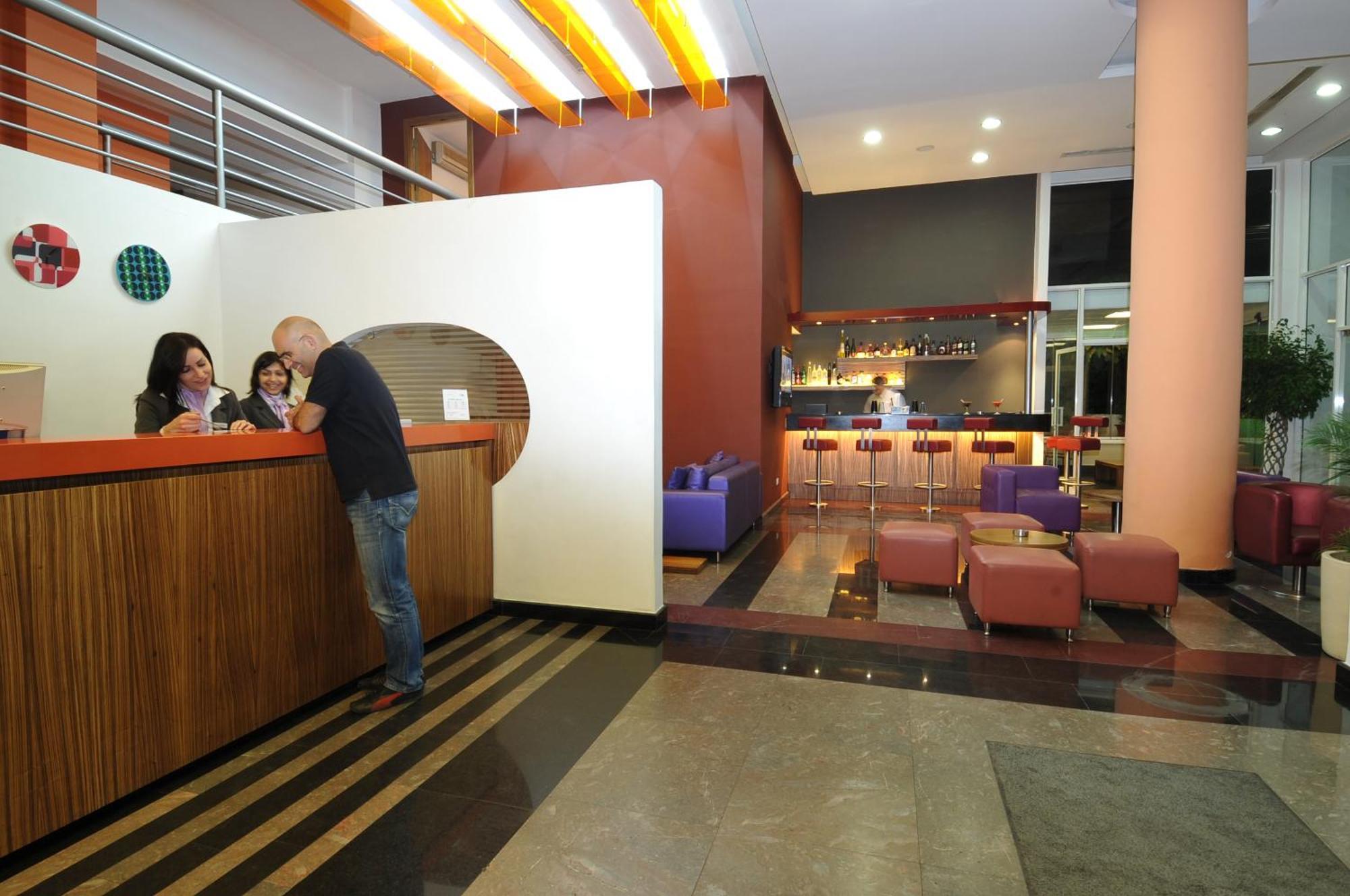 Suite Hotel Chrome - Βηρυτός Εξωτερικό φωτογραφία